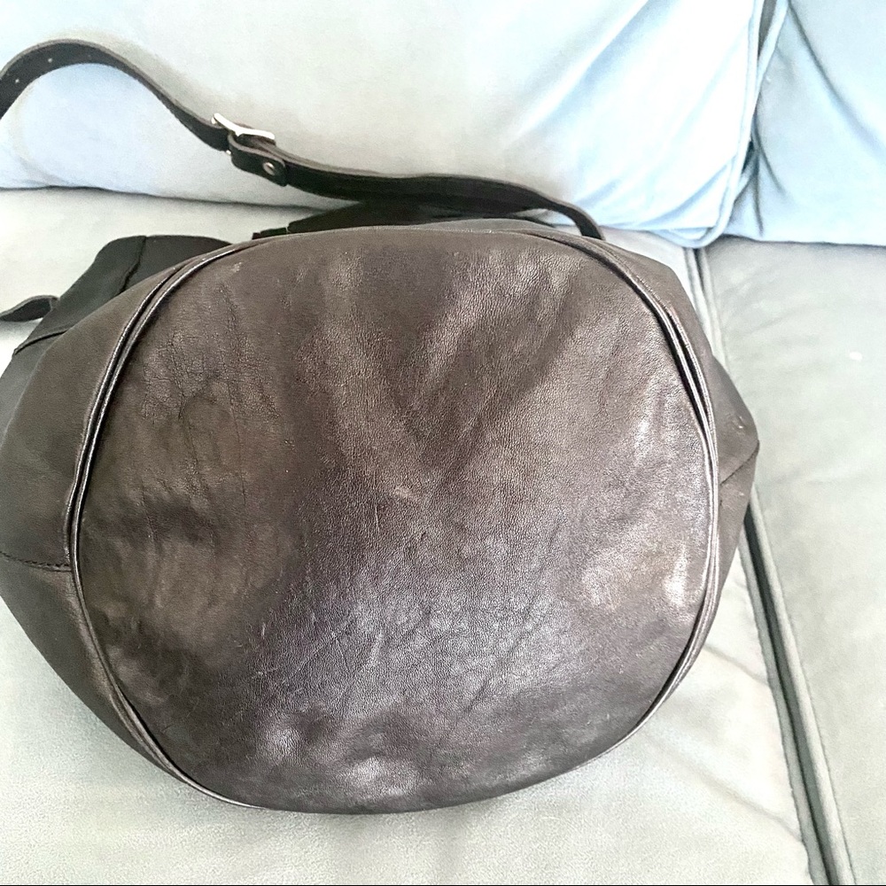 Hogan Black Leather Bucket Bag - Picture 7 of 12